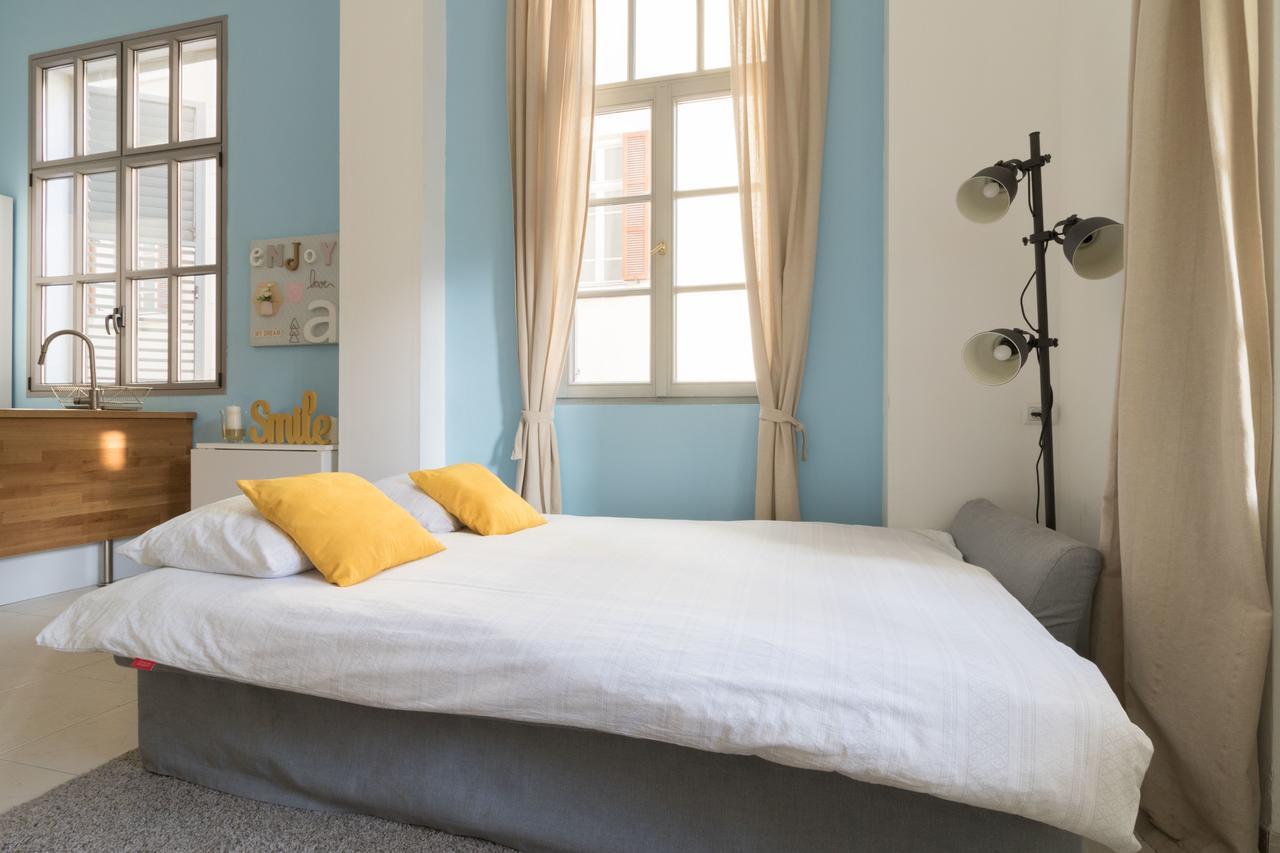 Sweethome26 Luxury Apt Sea View 50 Meters From The Beach Free Parking Tel Aviv Exteriör bild